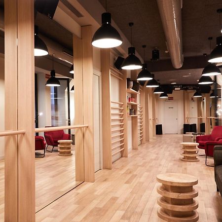 Latroupe Prado Hostel Madrid Eksteriør bilde