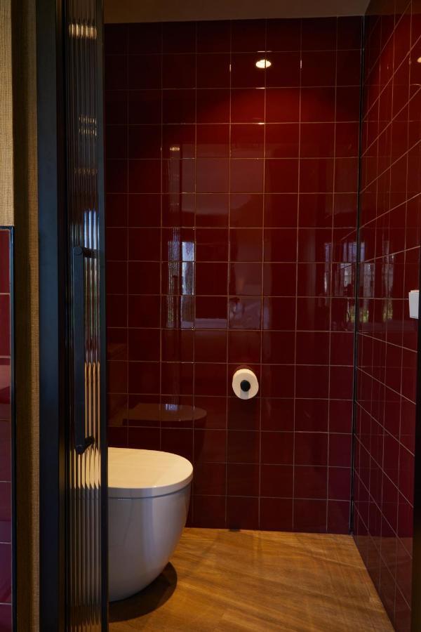 Latroupe Prado Hostel Madrid Eksteriør bilde
